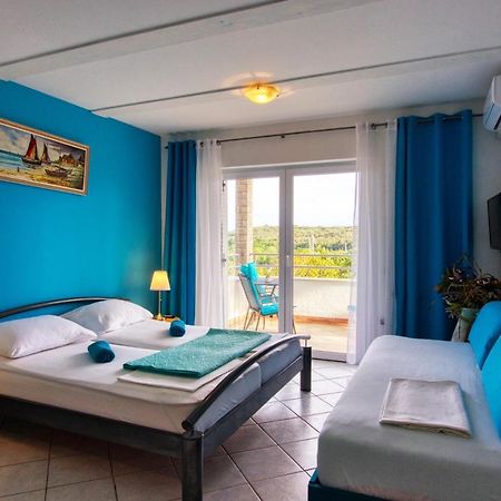 Apartman Studio Lejlighed Pula Eksteriør billede